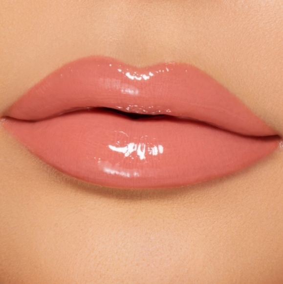 COPY - Kylie Jenner "Cupcake" Gloss - NIB - Picture 3 of 4